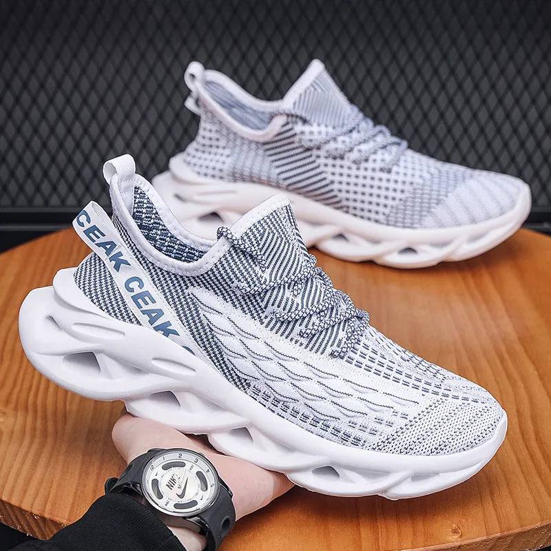 Blade mesh sports and leisure running shoes in solid colour, low-top with round toe and lace-up fastening