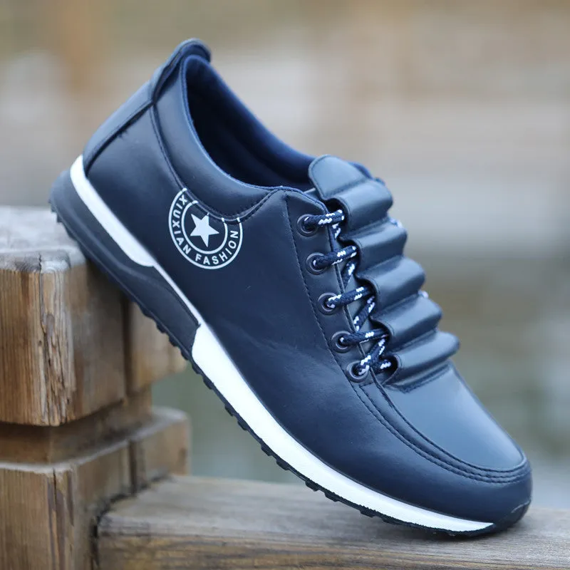 Non-slip leather sailing shoes with lace-up closure available in multiple colours for spring season use