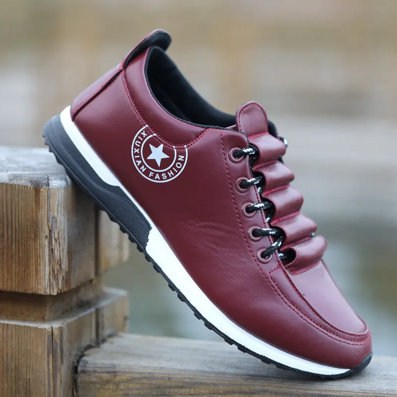 Non-slip leather sailing shoes with lace-up closure available in multiple colours for spring season use