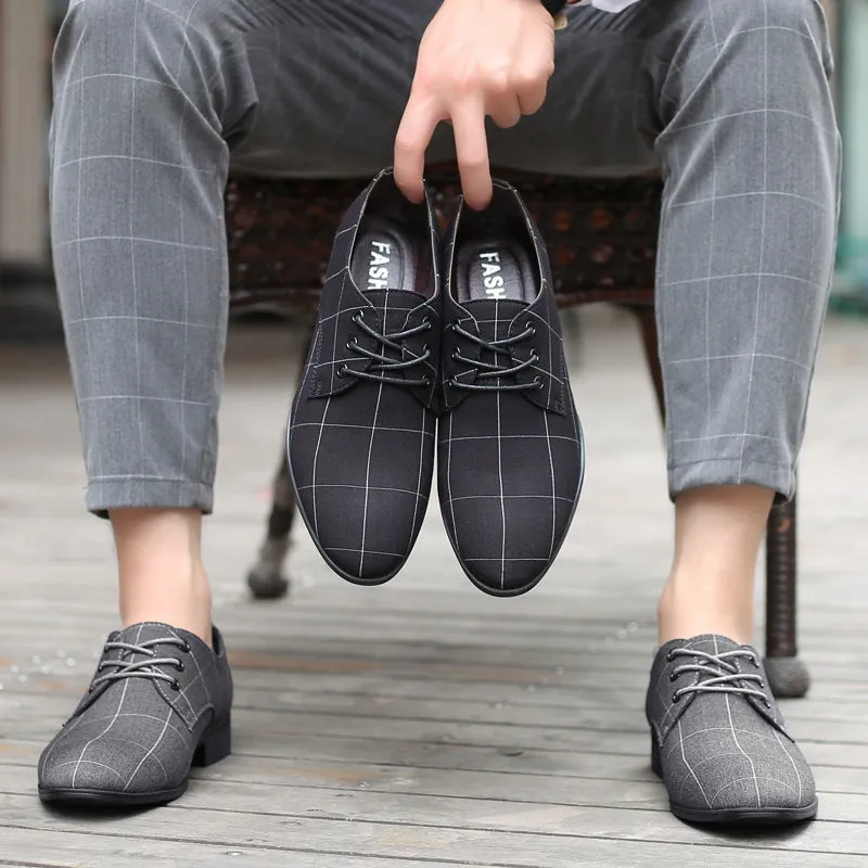 Men's casual canvas leather lace-up shoes with grid pattern, black colour, low heel