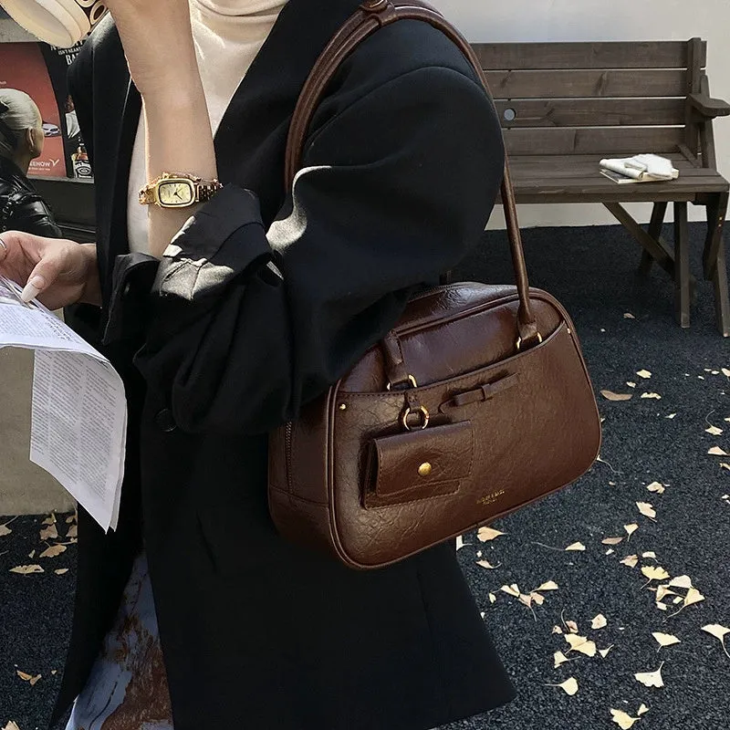 Women's retro PU shoulder bag in black with horizontal square shape and double shoulder straps