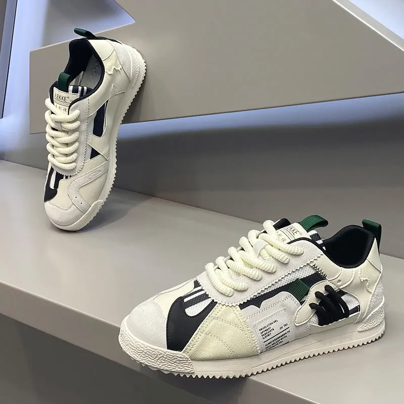 Casual shoes with mesh upper and fabric leather stitching in bean green colour