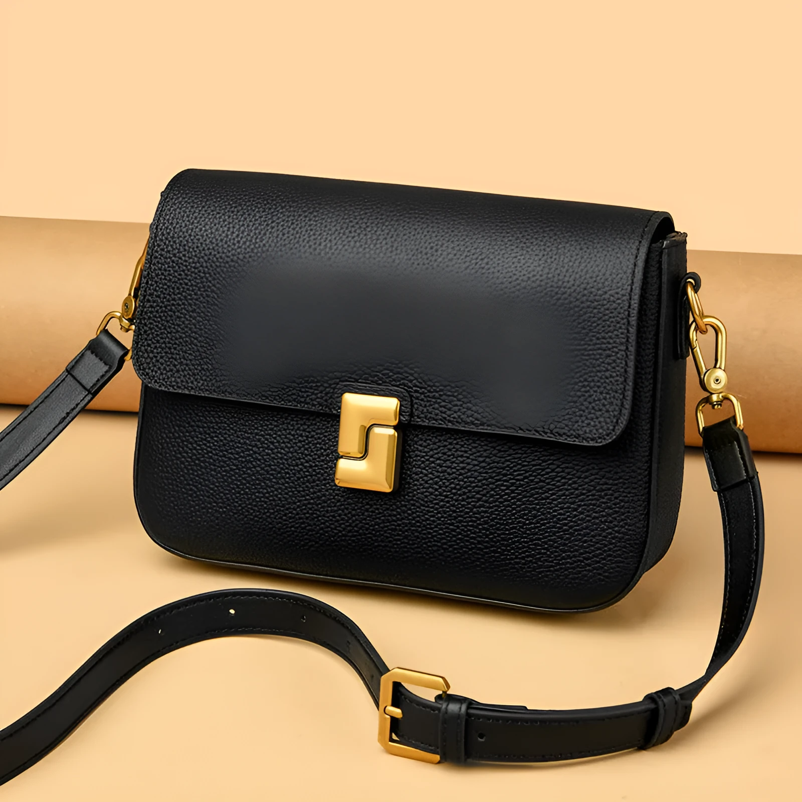 Women's genuine leather messenger retro shoulder bag in black, horizontal square, 24x7x19cm, first layer cowhide
