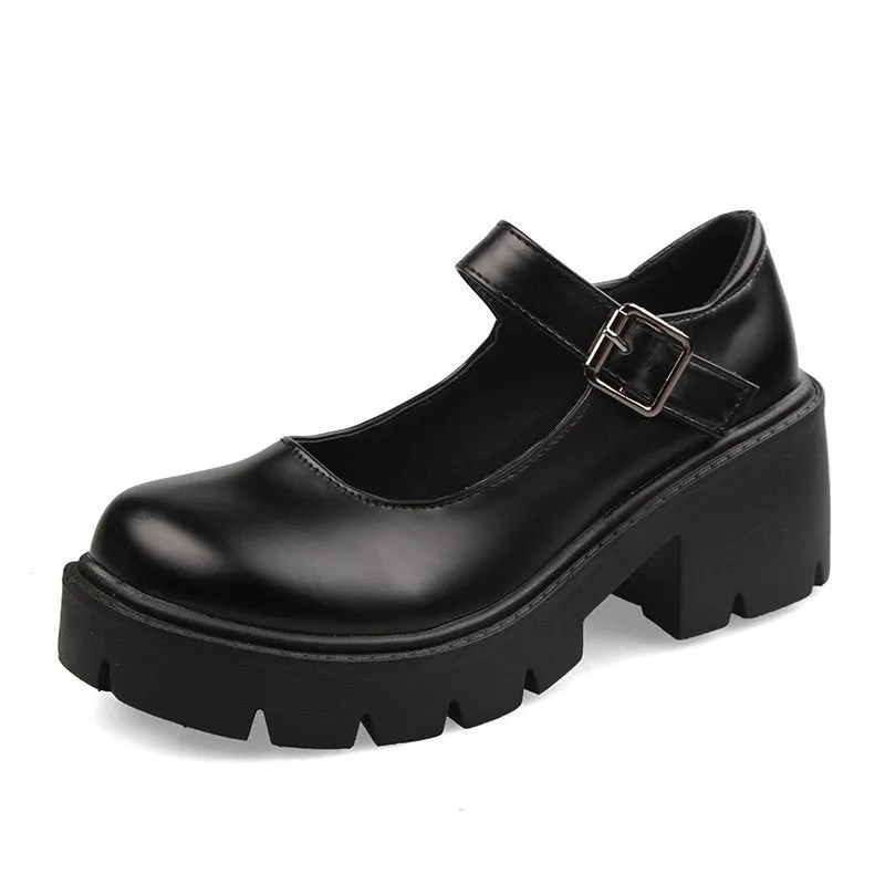 Women's buckle British style patent leather shoes in beige with round toe and low top, side view