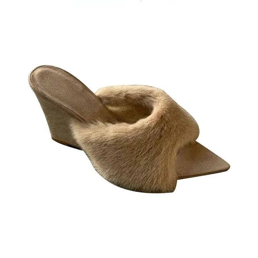 French casual wedge slippers in apricot with artificial plush upper and rubber sole