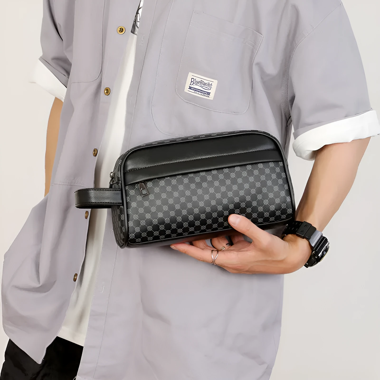 Men's vintage plaid printed PVC ultra-light waterproof crossbody handbag in Black Peach Heart colour