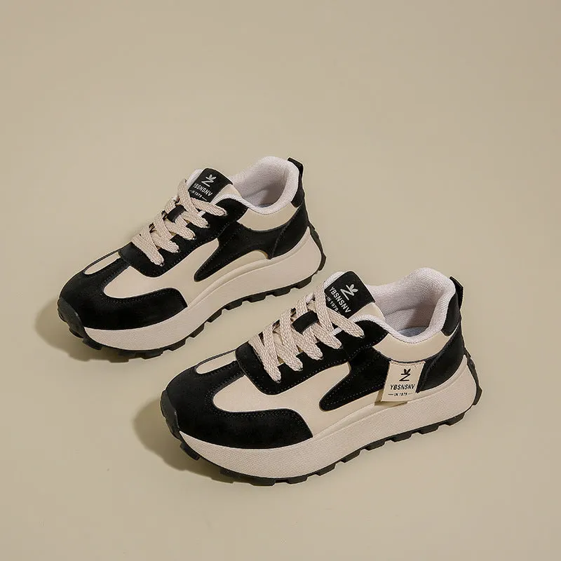 Women's casual all-matching printed sports running shoes in Card Black with rubber sole and front lace-up closure