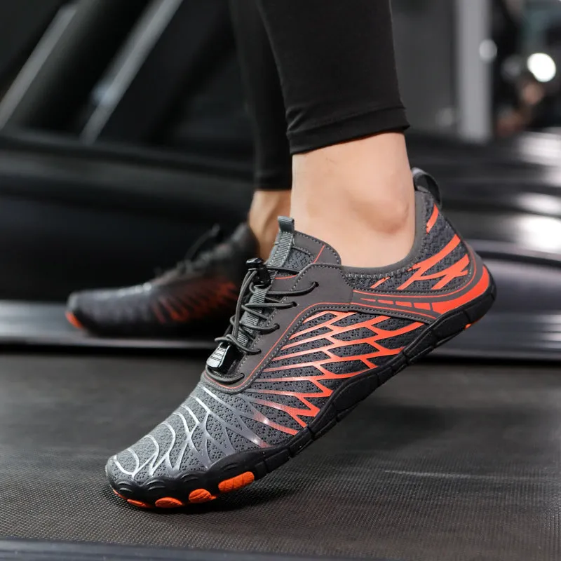 Outdoor five-finger upstream wading shoes with black and blue colourway, rubber sole and breathable leather upper