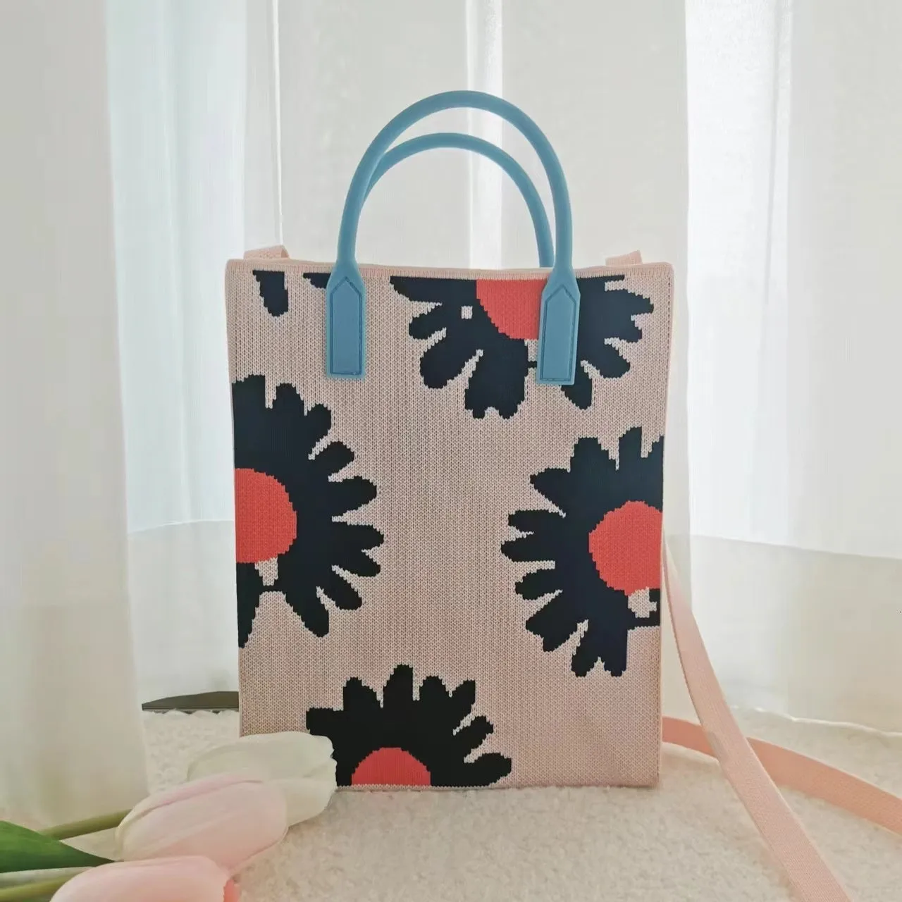 Women's polyester crossbody handbag in square vertical shape with striped pattern