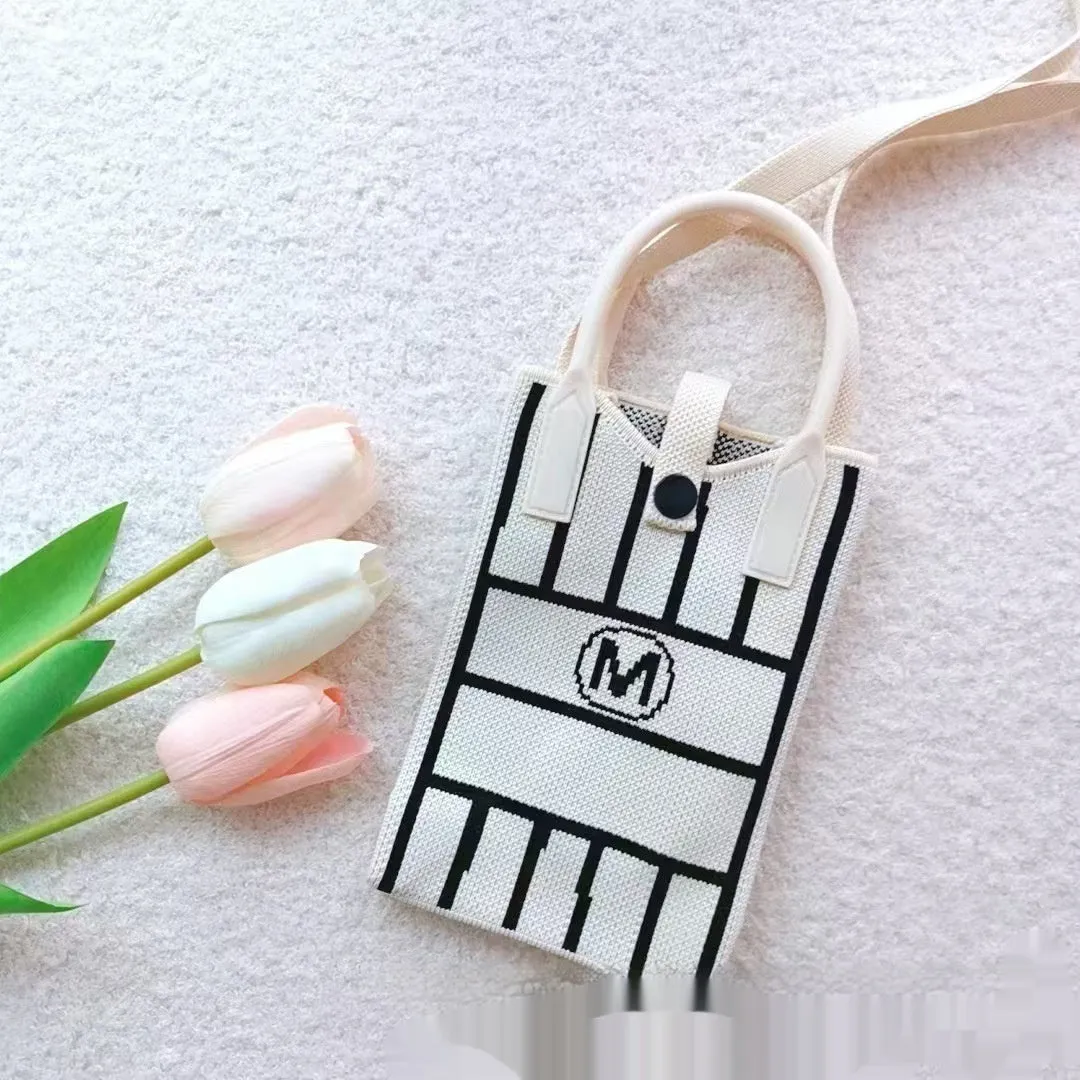 Women's polyester crossbody handbag in square vertical shape with striped pattern