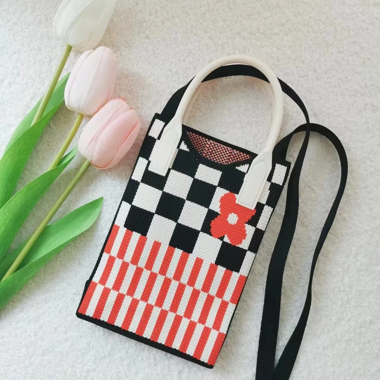 Women's polyester crossbody handbag in square vertical shape with striped pattern