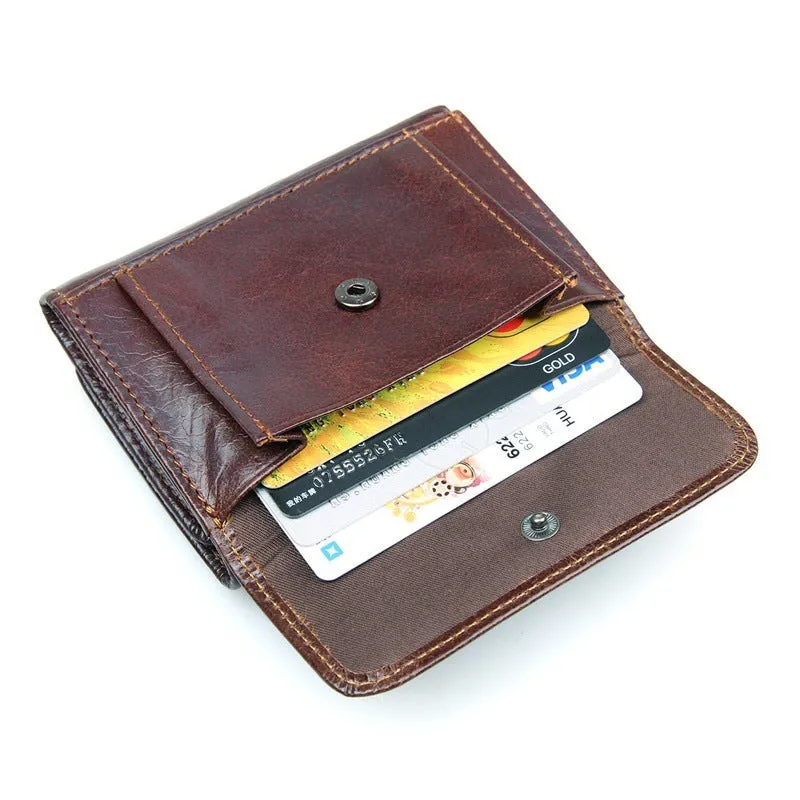 Men's short retro leather wallet in brown with RFID shielding lining and car suture detailing