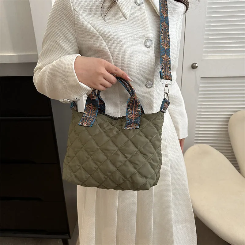 Soft Oxford cloth messenger bag in horizontal square shape with single shoulder strap