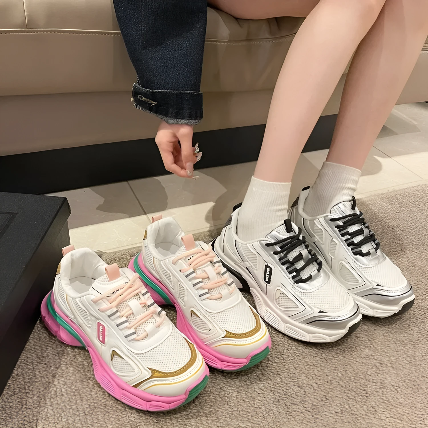 Women's casual sneakers mesh surface canvas upper platform sole black