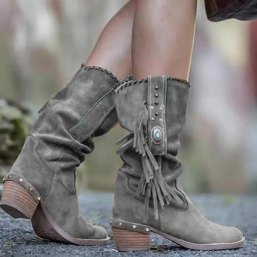 Women's tassel boots with thick heel in camel colour, mid-calf shaft with sewing detail