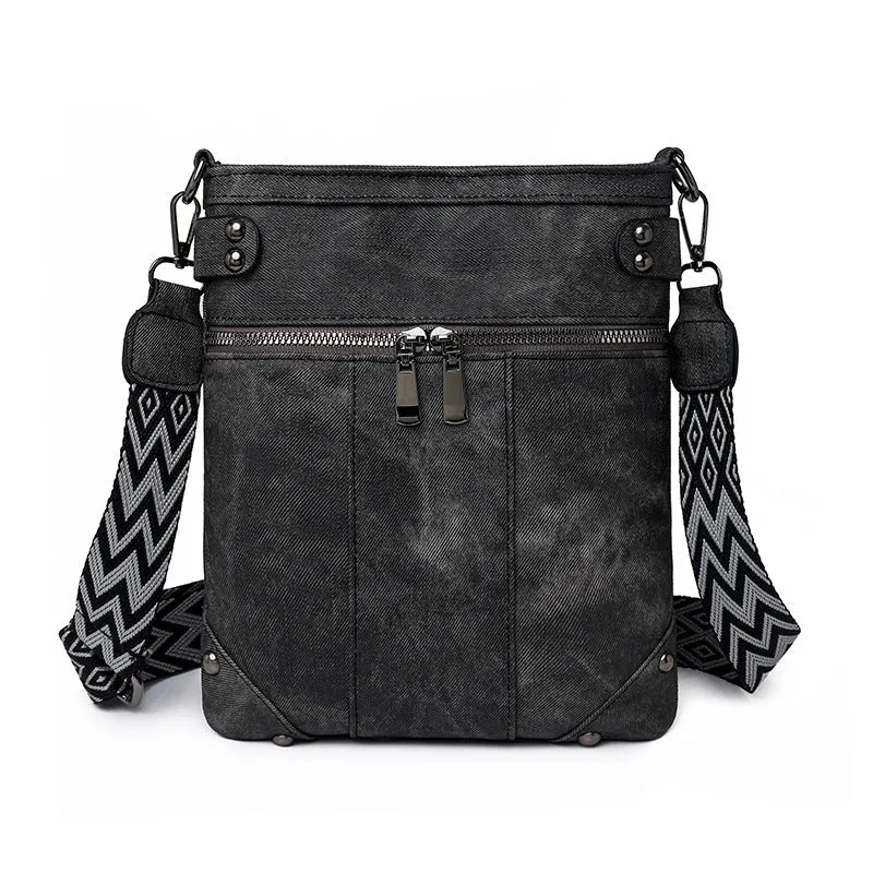 Fashion new rivet crossbody women's bag in beige PU horizontal square urban simplicity