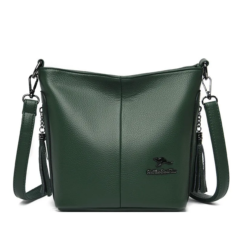 Women's large capacity soft PU leather bucket bag in five colours red green blue black yellow with slit pocket
