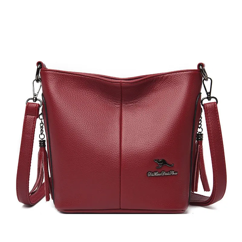 Women's large capacity soft PU leather bucket bag in five colours red green blue black yellow with slit pocket
