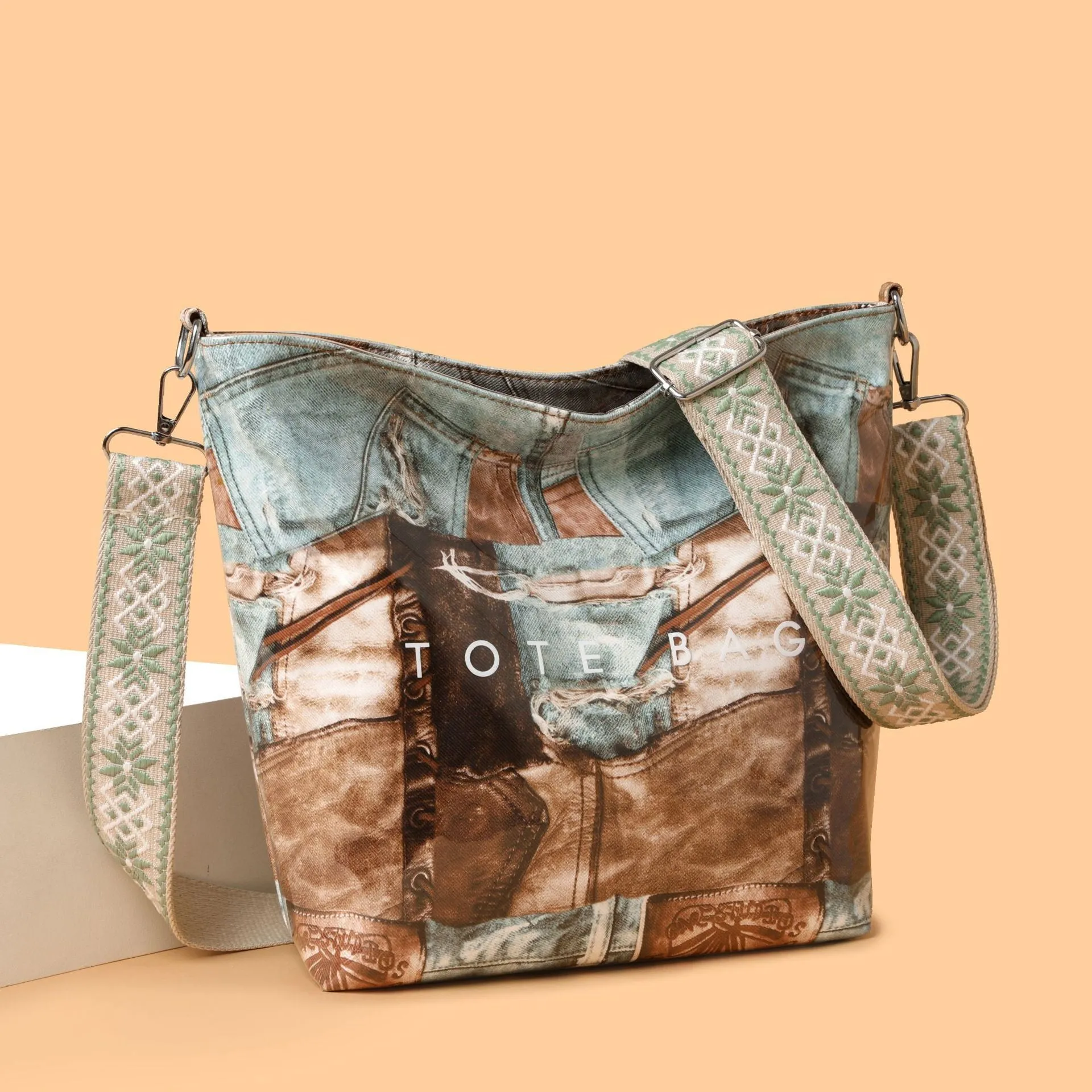 Large capacity retro patchwork PVC tote bag in pink with sandwich pocket and single shoulder strap