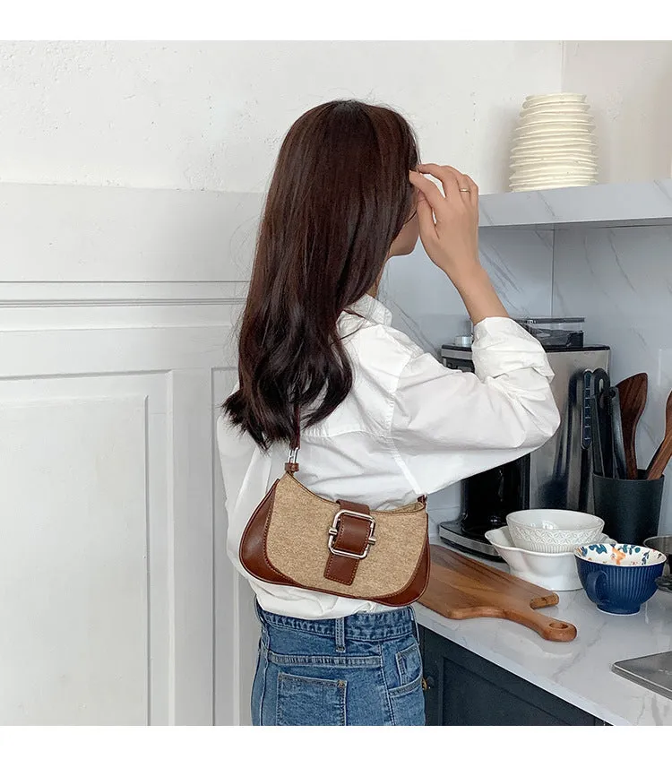 Retro underarm baguette bag in PU with high-grade stitching, sandwich pocket, and phone pocket