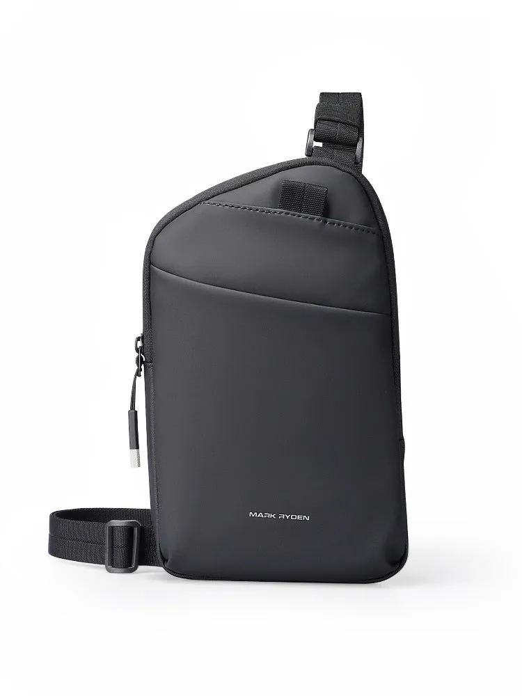Men's elegant black crossbody bag made from lightweight Oxford cloth with reinforced sewing details
