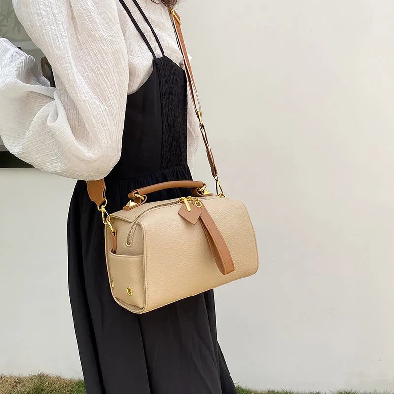 PU leather shoulder messenger bag in urban simple style with slit pocket and sewing thread detail