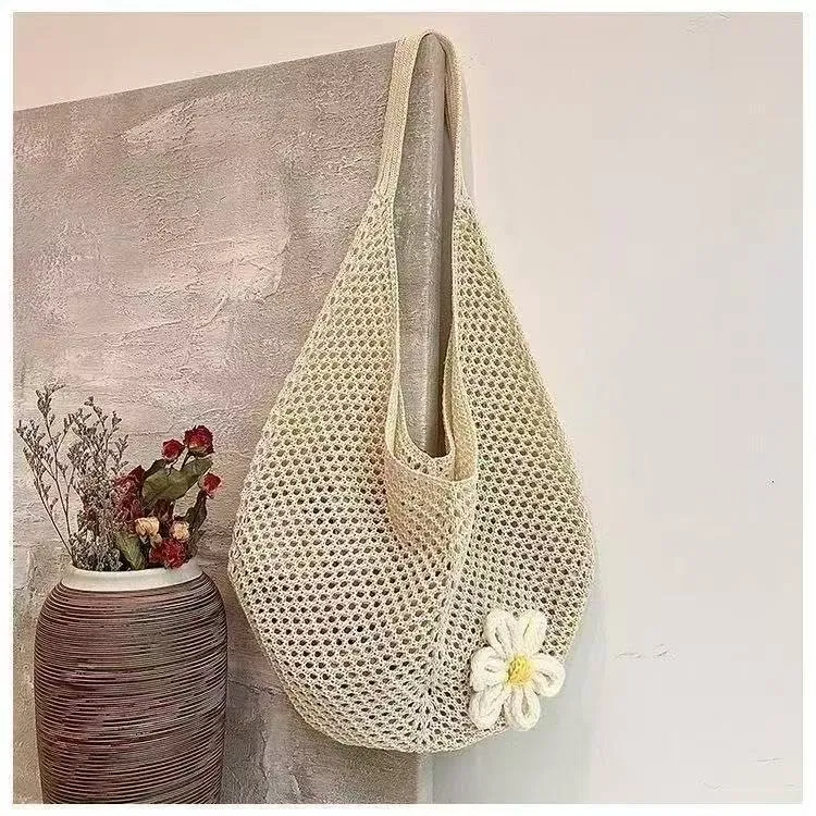 Hand-woven hollow shoulder bag in cotton and linen, beige colour, open pocket design with double straps