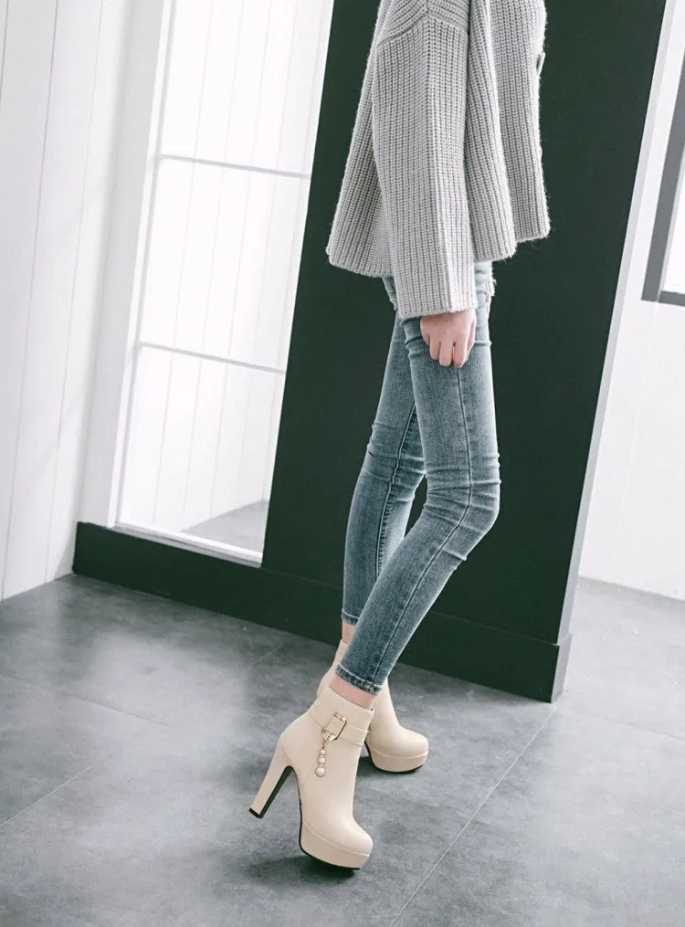 Waterproof platform thick heel women's Martin boots in black with side zipper and tassel detail
