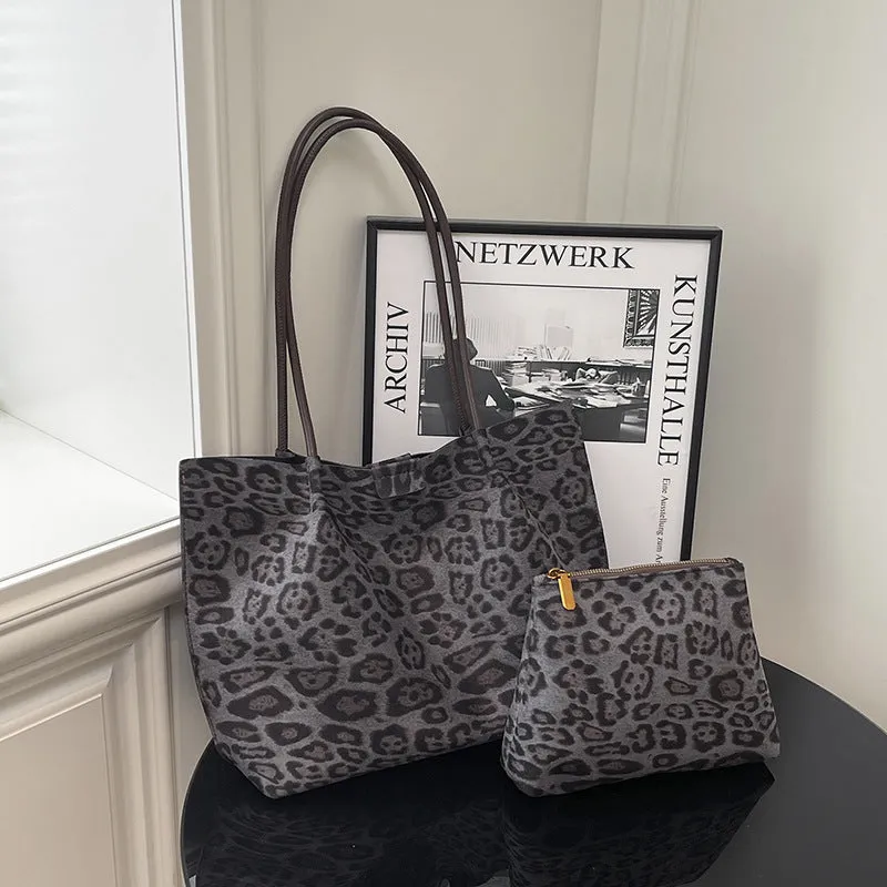Leopard print polyester hand-held tote bag with double shoulder straps on a white background