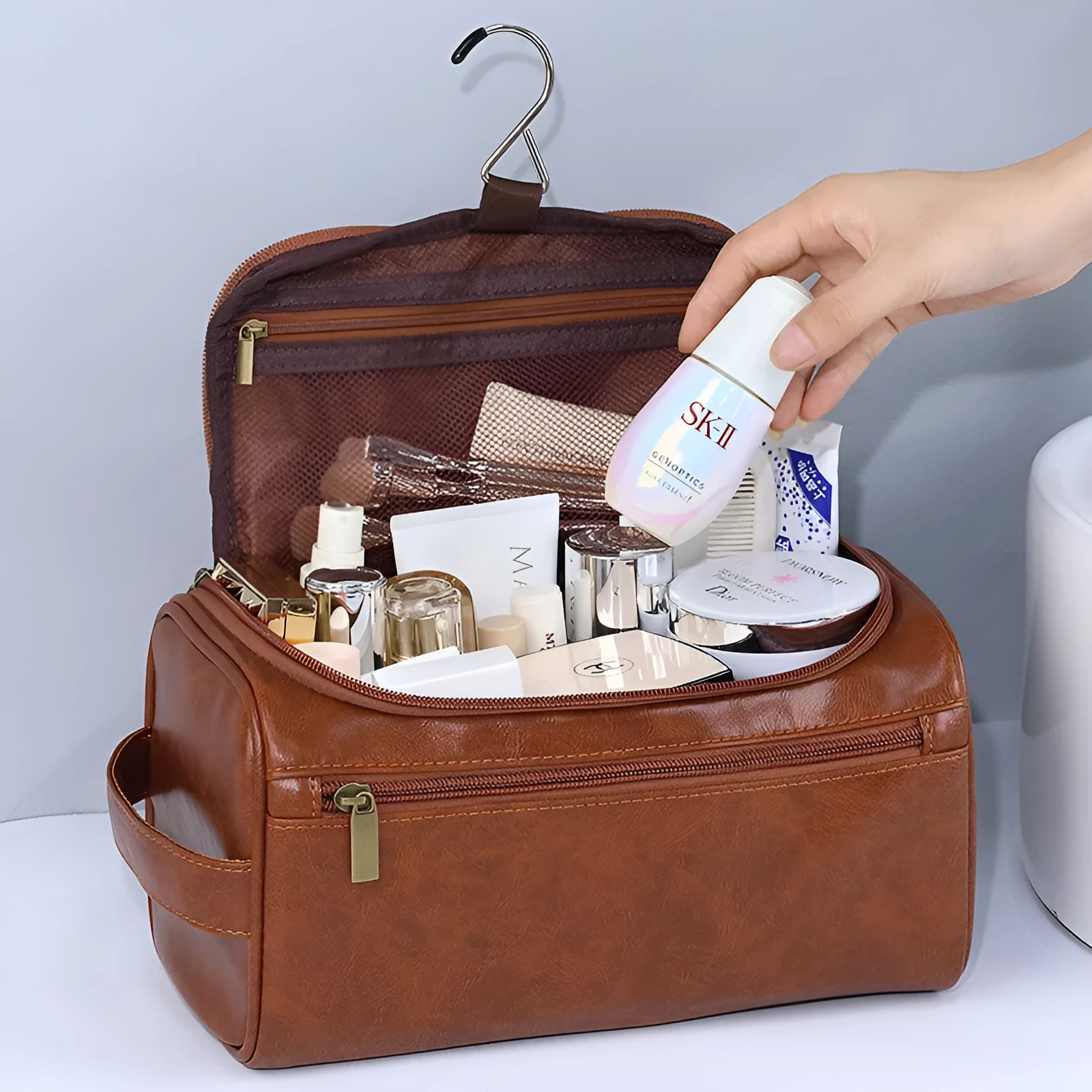 Large waterproof cosmetic storage bag in PU leather or Oxford cloth material