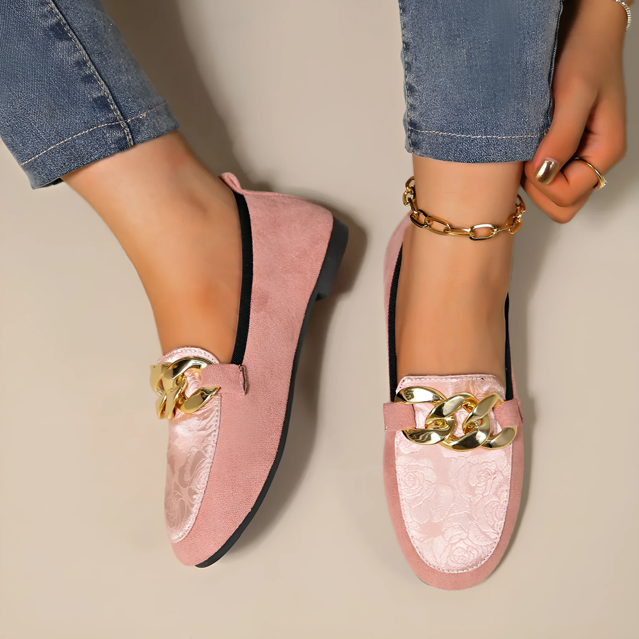 Women's metal flat lazy doug shoes in black, beige, and pink, PU and rubber, wear-resistant, sizes 36 to 42