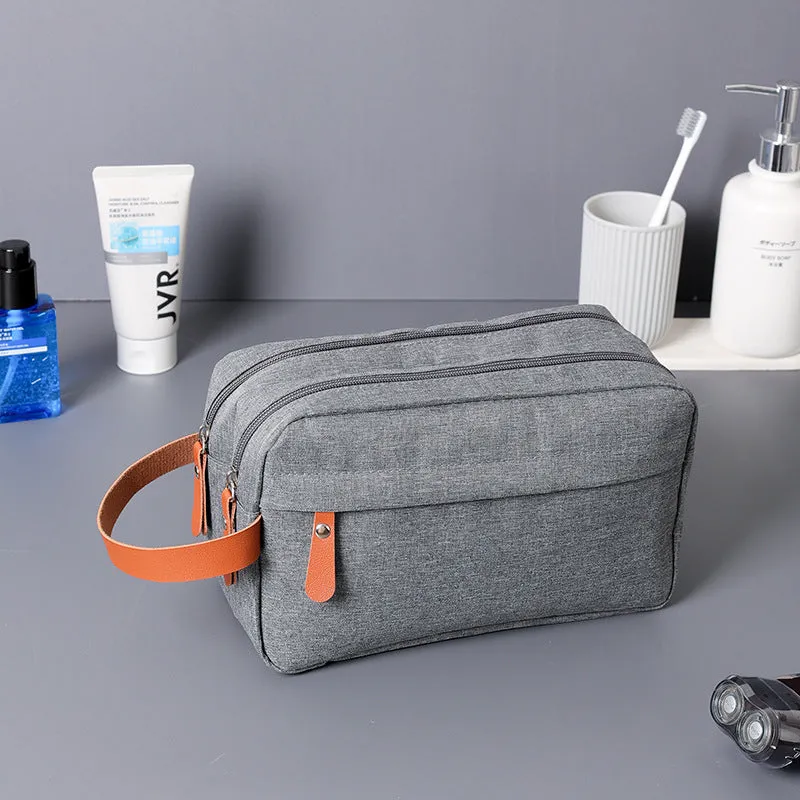 Men's polyester toiletry bag with sealed closure in gray colour, 25x15x10cm size for travel storage