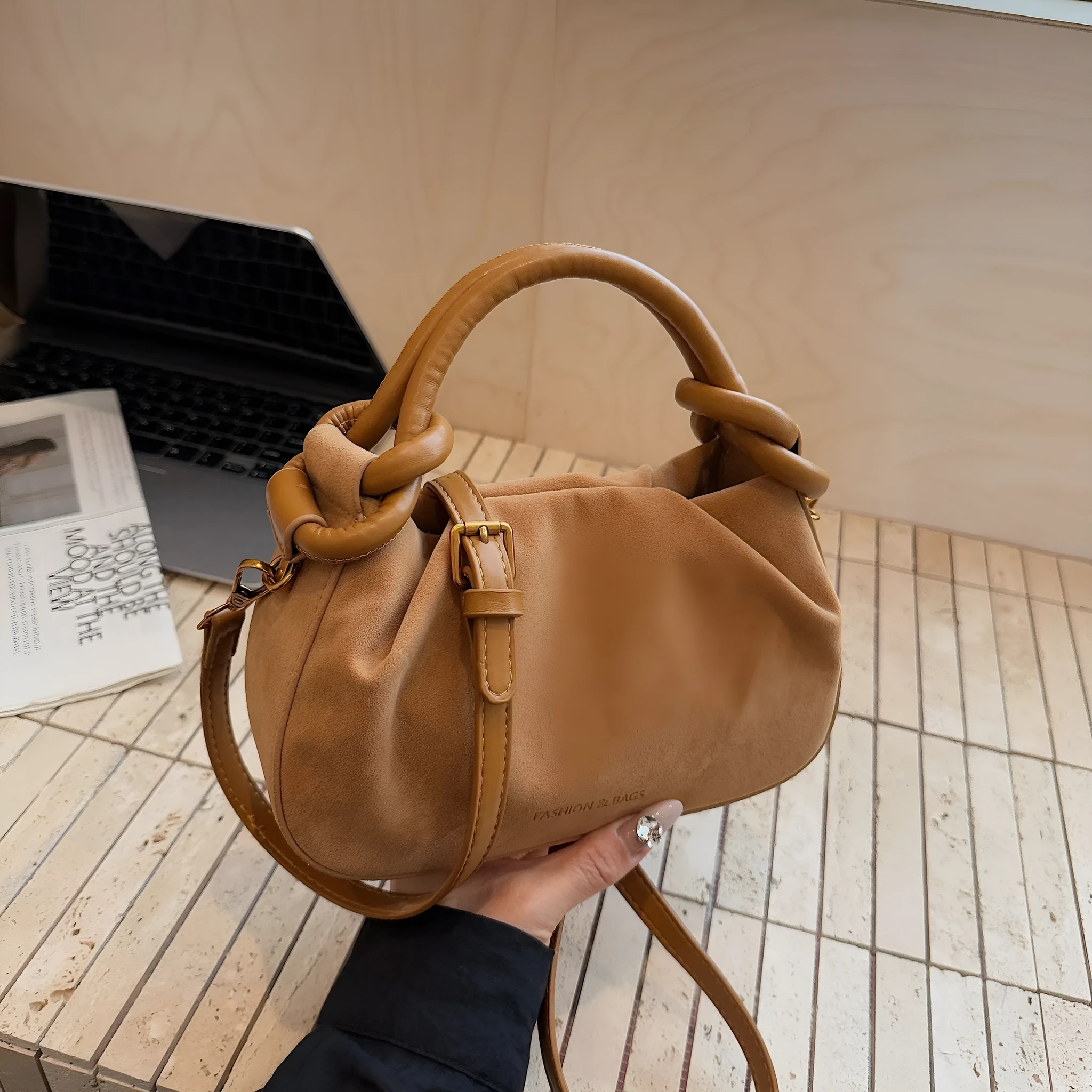 Retro Korean style PU handbag with flap closure and letter detail, 22x7x13cm horizontal square shape