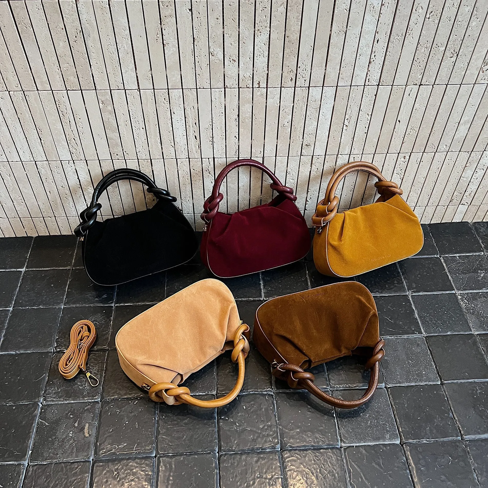 Retro Korean style PU handbag with flap closure and letter detail, 22x7x13cm horizontal square shape