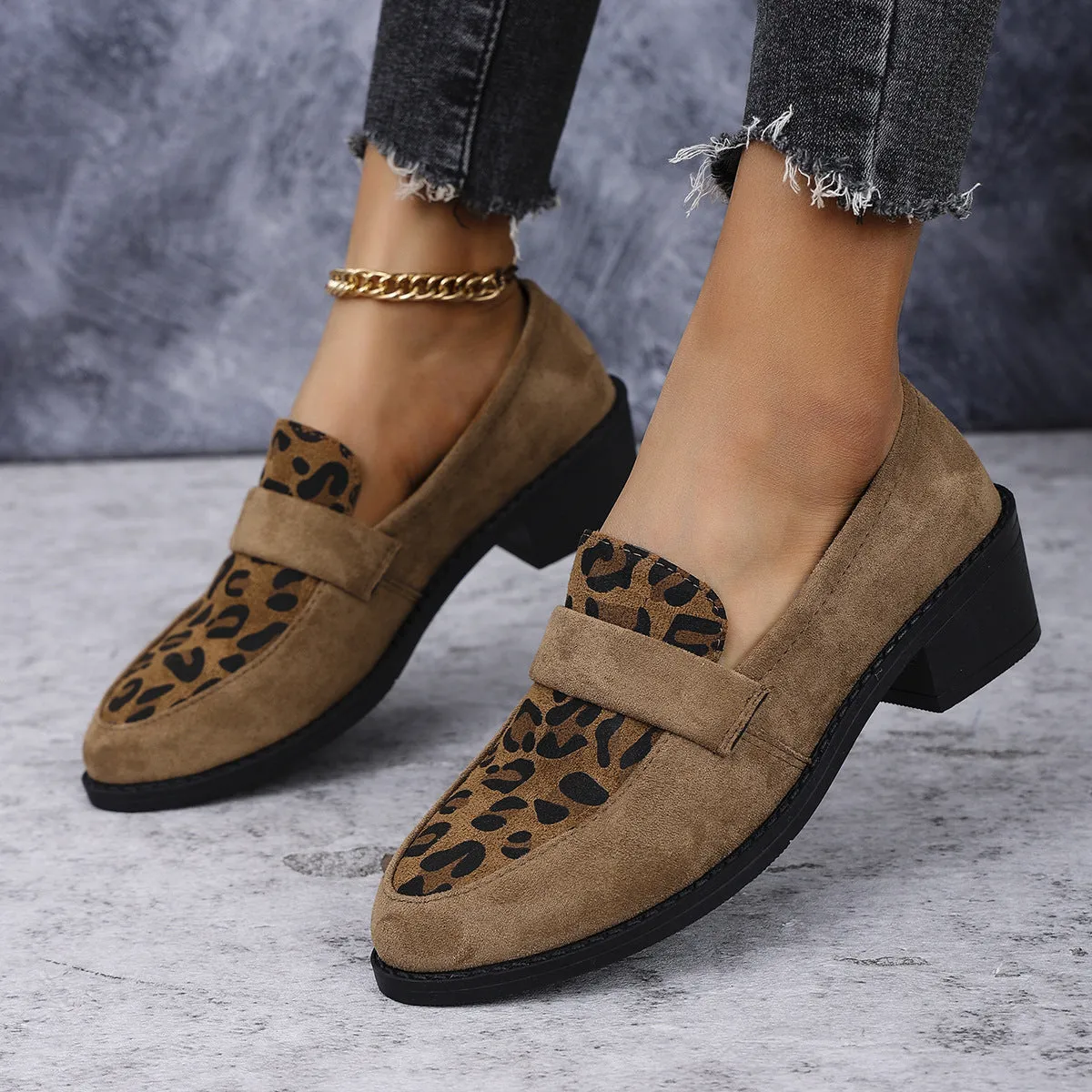 Leopard print suede slip-on shoe with chunky mid heel and pointed toe in pink colour