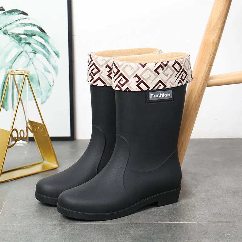 Women's mid-calf rain boots in PVC material with low heel for waterproof work wear