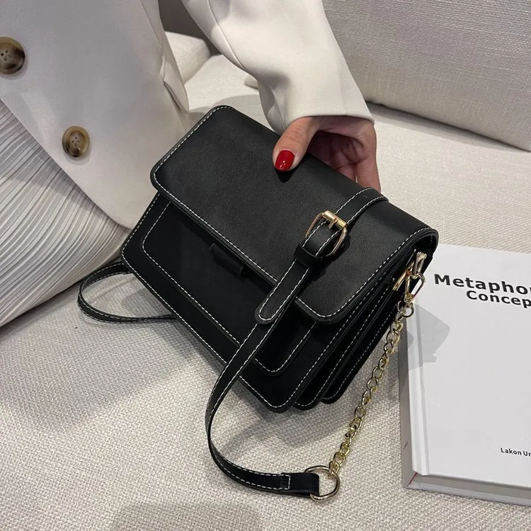 Small PU chain messenger bag in horizontal square shape with double shoulder strap, 14.5x19.5x8cm