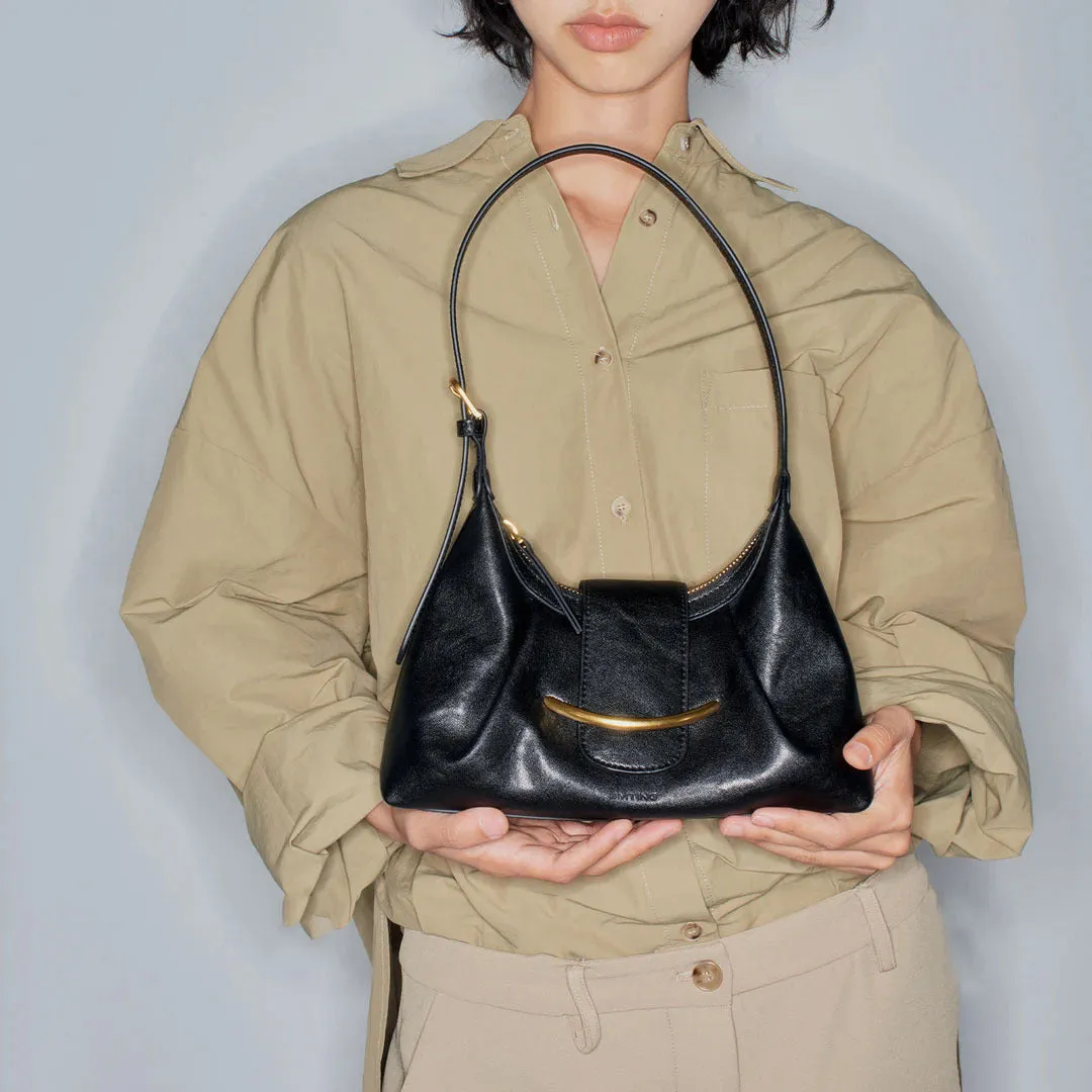 Genuine leather crossbody tote bag for women in beige, 26x11x20.5cm, with sandwich pocket and sewing line details
