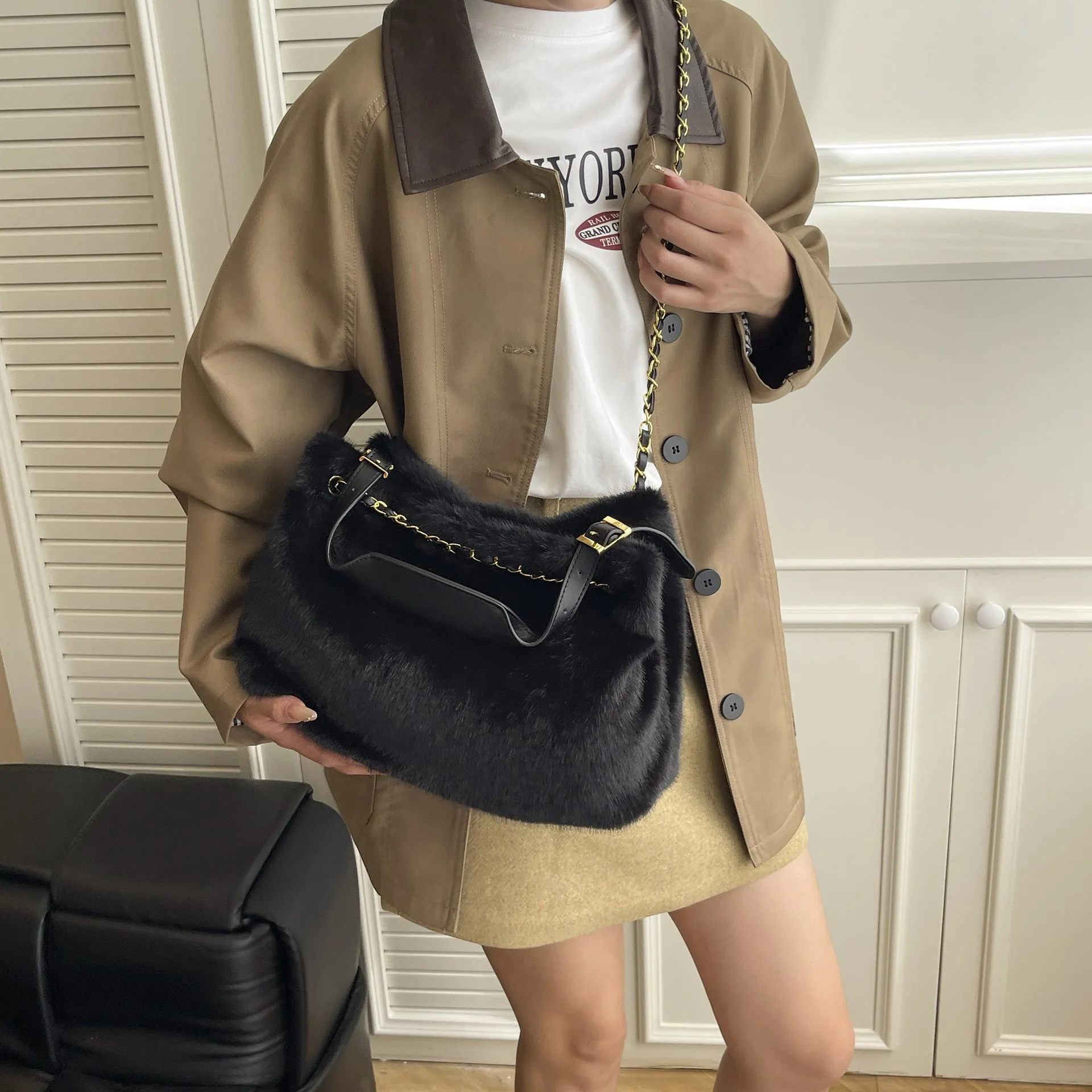 Large capacity fur shoulder messenger bag for women, plush material, horizontal square shape, chain and stitching details, apricot colour