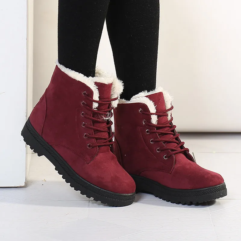 Warm snow boots with rubber outsole, low heel, available in multiple colours and EU sizes 35-44