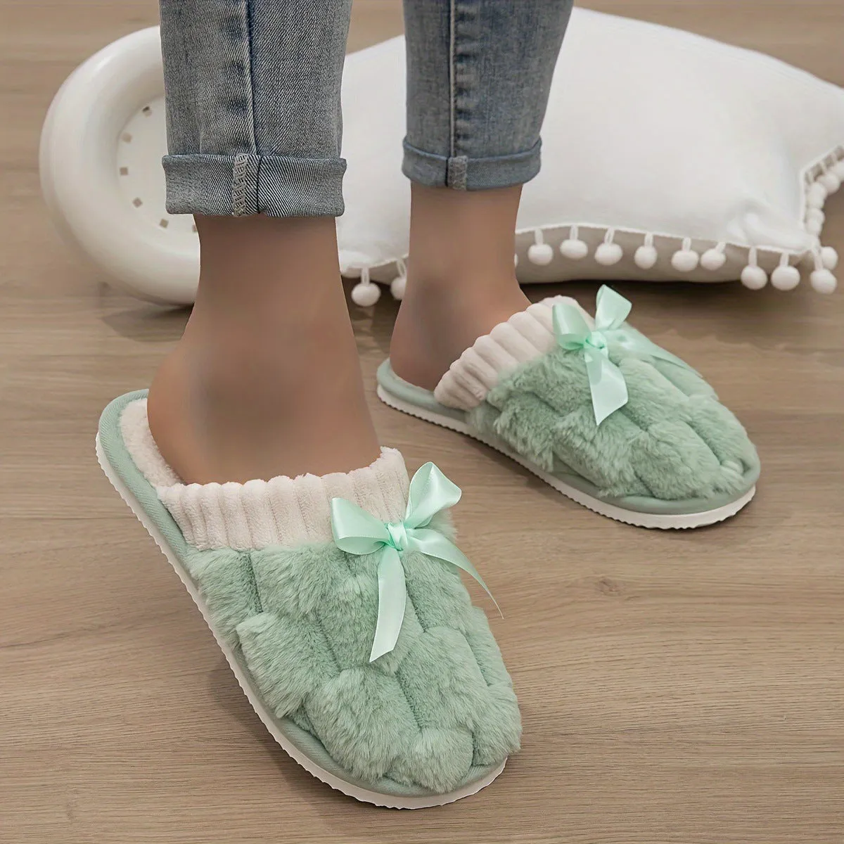 Soft bottom indoor slippers with plush lining, suede upper, and woven flax sole in multiple colours
