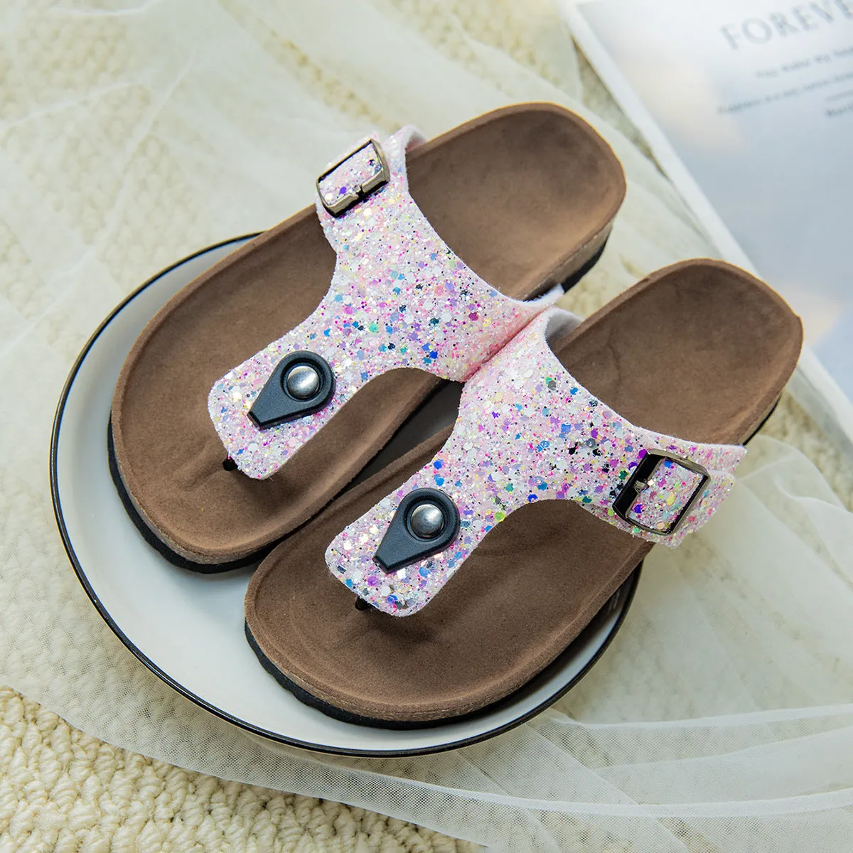 Children's cork flip-flops in pink with hollow-out design and PVC non-slip sole