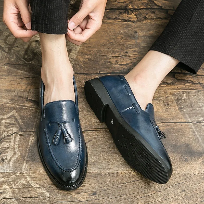 Men's black business casual tassel leather shoes with cowhide upper and low-top silhouette