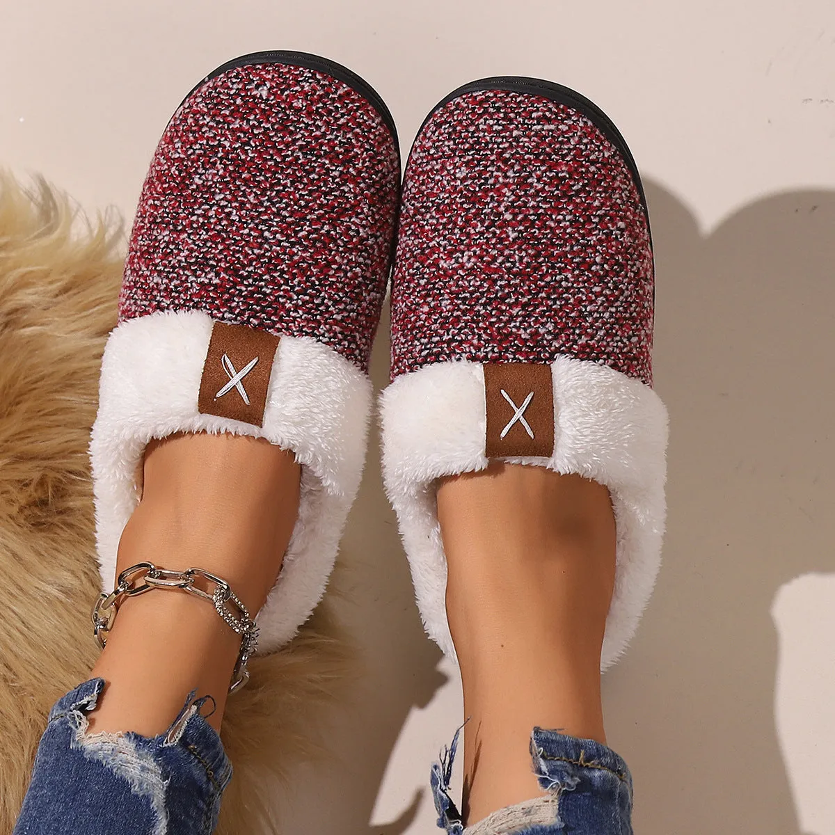 Winter plush slippers with thick bottom and round toe, unisex indoor house shoes in burgundy color