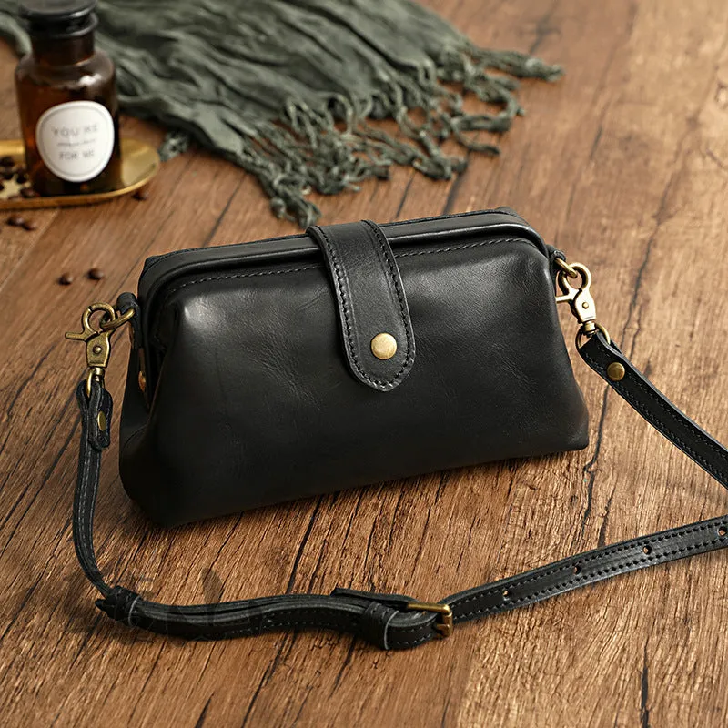 Clementine purse pillow shape leather with single strap brown colour