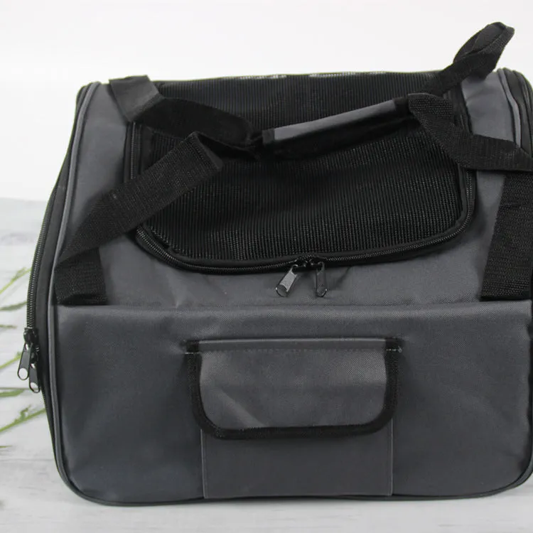 Pet car seat bag in quilted fabric with breathable mesh, folded size 44x39 cm, expanded 43x38x26 cm, black