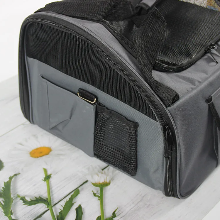 Pet car seat bag in quilted fabric with breathable mesh, folded size 44x39 cm, expanded 43x38x26 cm, black