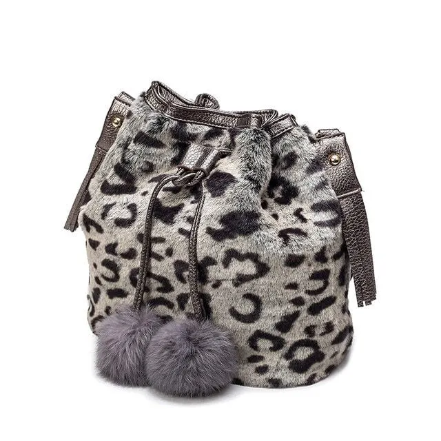 Fashion ladies plush bucket bag in plain pattern with draw belt closure and single strap, available in multiple colours