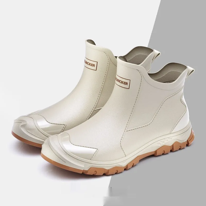 PVC low-cut outdoor wading shoes with non-slip plastic sole in a choice of solid colours.