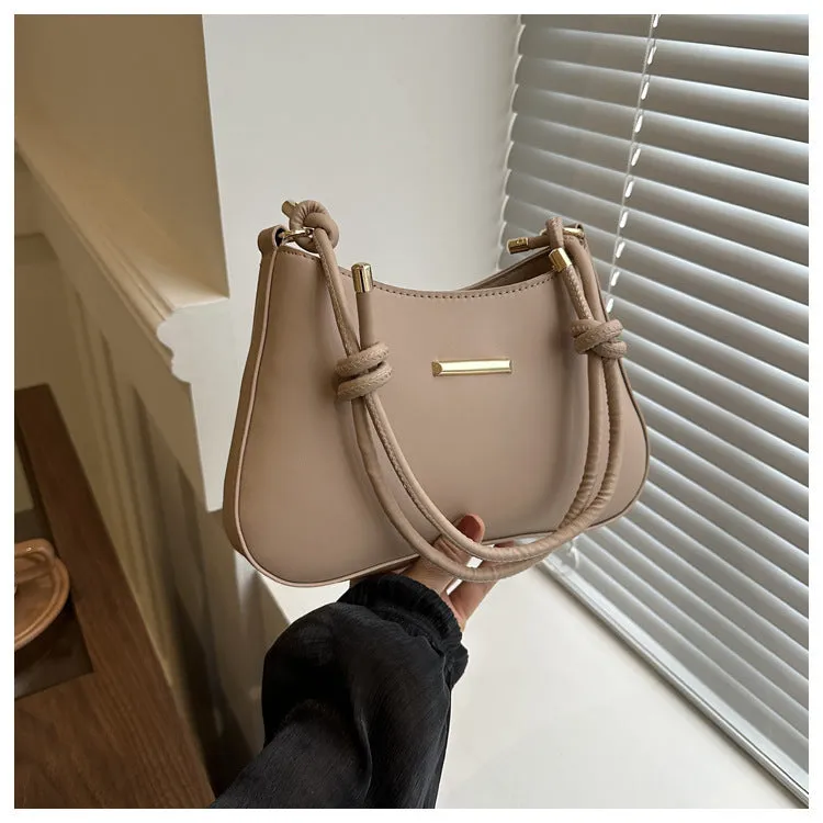Women's high-end hand-held small square bag in PU leather with horizontal square shape and single shoulder strap